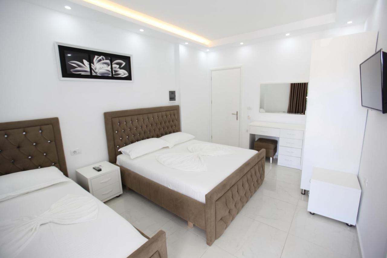 Anna Hotel Ksamil Buitenkant foto