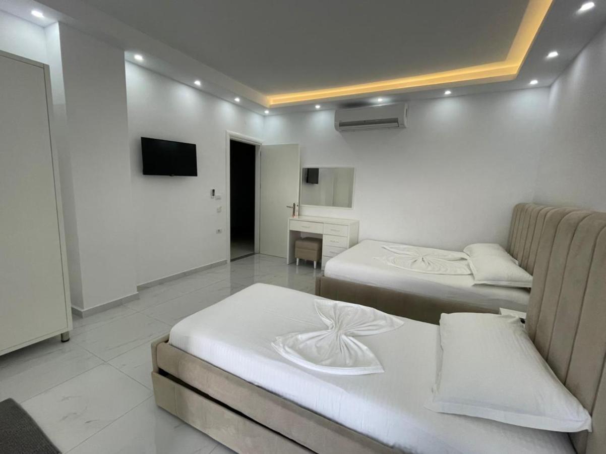 Anna Hotel Ksamil Buitenkant foto