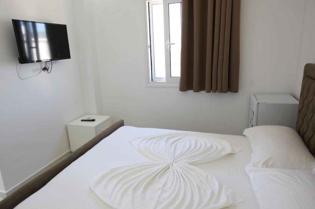 Anna Hotel Ksamil Buitenkant foto