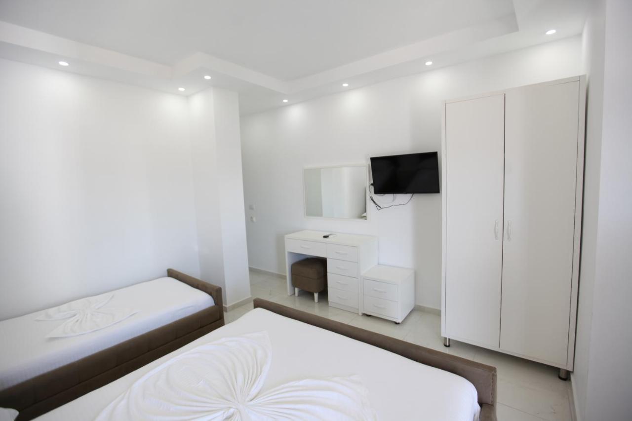 Anna Hotel Ksamil Buitenkant foto
