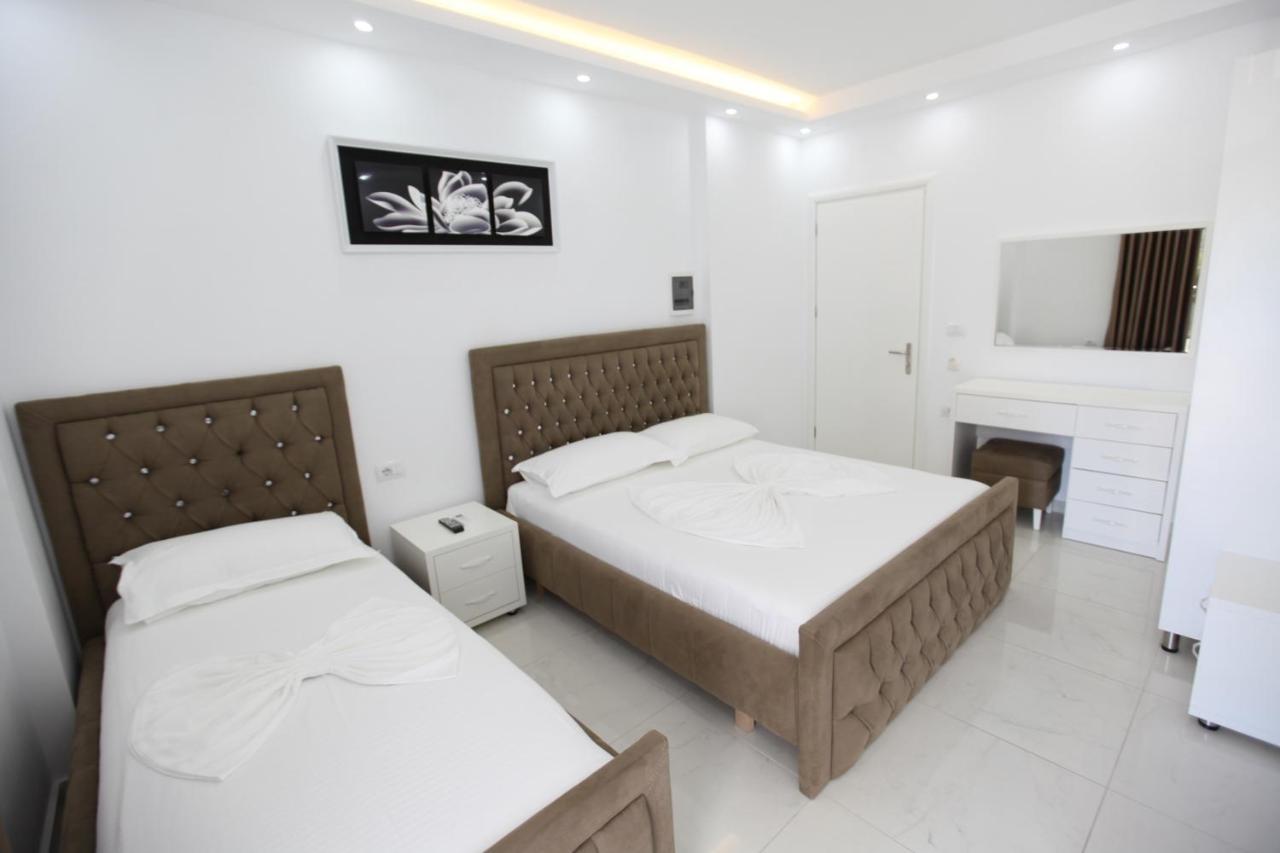 Anna Hotel Ksamil Buitenkant foto